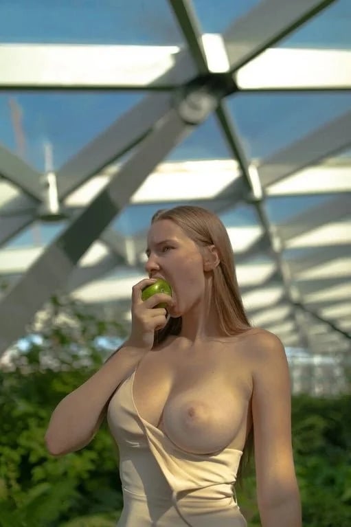 Amy-Tsareva Amy Tsareva desnuda para Passionatte