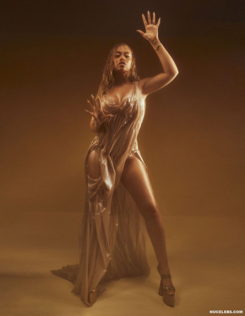 7-793x1024 Latto desnuda su cuerpo y canción | Tetas y culo