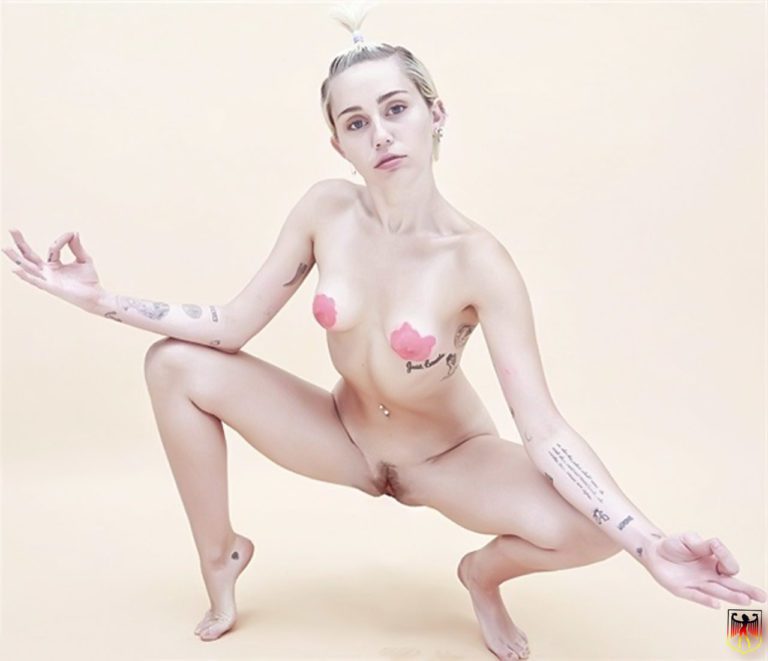 Miley Cyrus totalmente desnuda en 2024