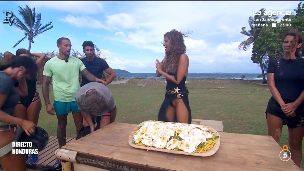 crvDKMrj_o-1024x576 Mujeres de reality desnudas: el erotismo televisado y su impacto en la audiencia | Supervivientes, Los vecinos de la casa de al lado, LIDLT, Gran Hermano, Secret Story...