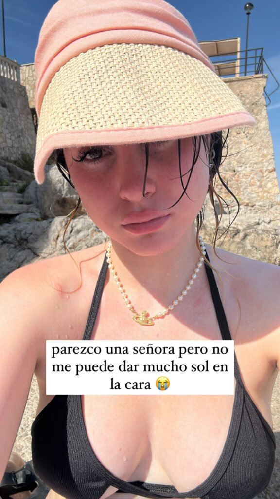 368132795_698508398755561_7502312579223866148_n-abby-d-576x1024 Abby se desnuda antes de su pelea en La gran velada