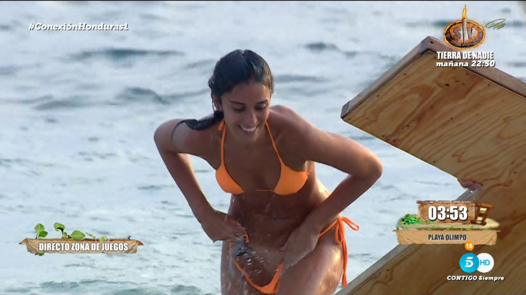 Fe4Zde7P_o-1024x576-1 Mujeres de reality desnudas: el erotismo televisado y su impacto en la audiencia | Supervivientes, Los vecinos de la casa de al lado, LIDLT, Gran Hermano, Secret Story...