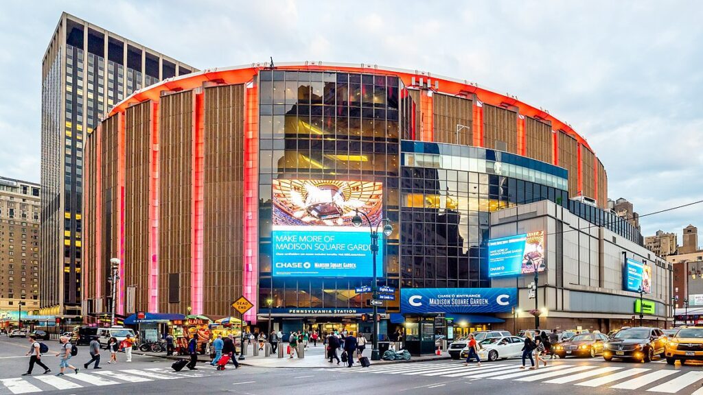 1200px-Madison_Square_Garden_MSG_-_Full_48124330357-1024x576 De la cúpula al coliseo: la tragedia estética de la antigua Pennsylvania Station y la mutilación del espacio público en Nueva York