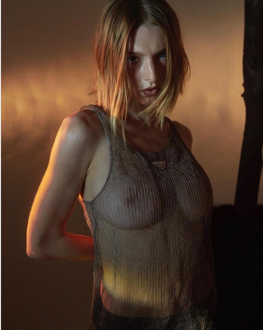 Captura-de-pantalla_31-5-2025_17613_www.instagram.com_ Hunter Schafer desnuda como princesa Zelda, o el renacer de una leyenda