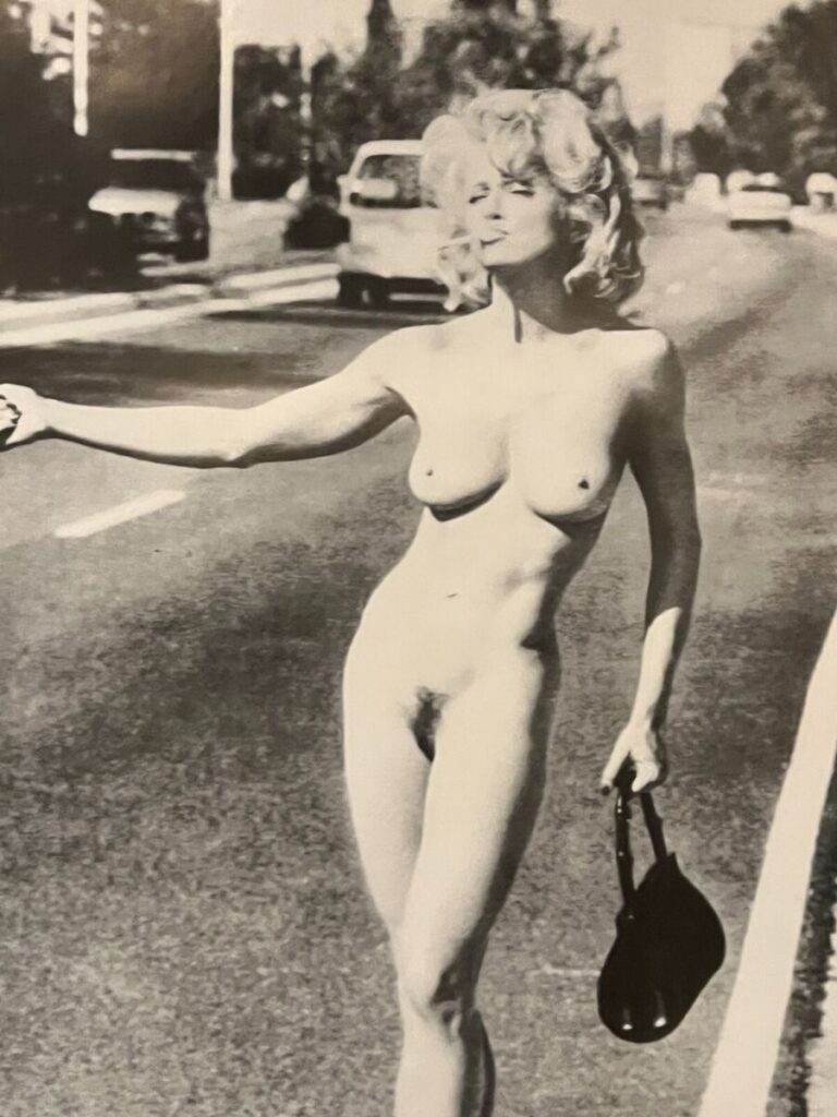 s-l1200-768x1024 Como una Madonna desnuda: cuerpo, deseo y electricidad en la reina del pop de los ochenta