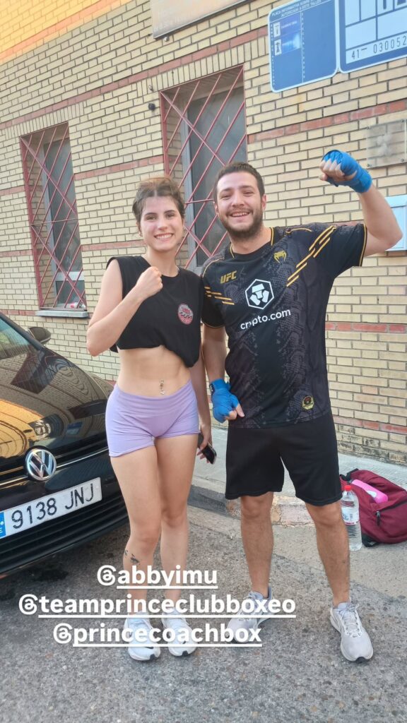522689277_18377759122120366_4415971285370915739_n-576x1024 Abby se desnuda tras su pelea en La gran velada