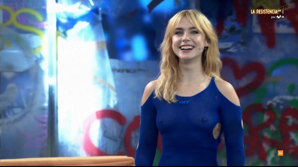 Clara_Galle_067-1024x576 Clara Galle desnuda sus chiqui deliciosas tetas en Olympo de Netflix