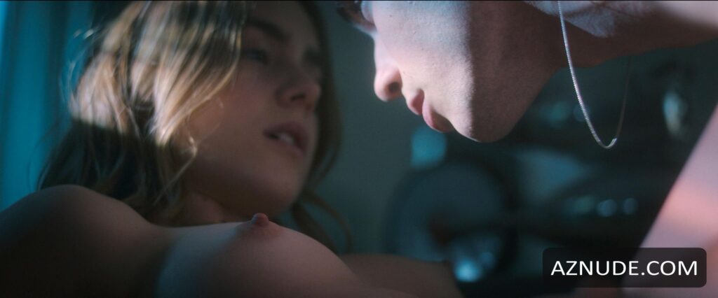 clara_galle_963d02-1024x426 Clara Galle desnuda sus chiqui deliciosas tetas en Olympo de Netflix