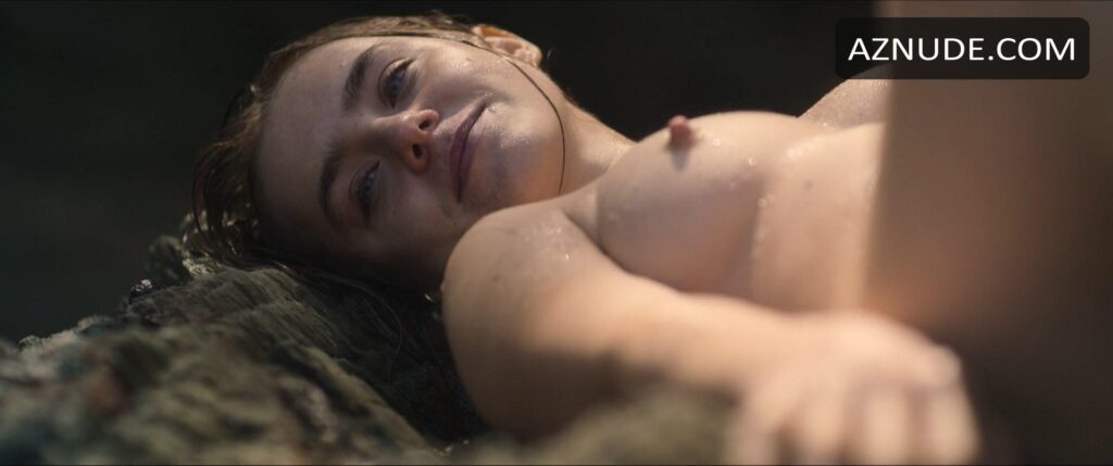 heytmmbxl5uw2z27gexgu4dh-1024x429 Clara Galle desnuda sus chiqui deliciosas tetas en Olympo de Netflix