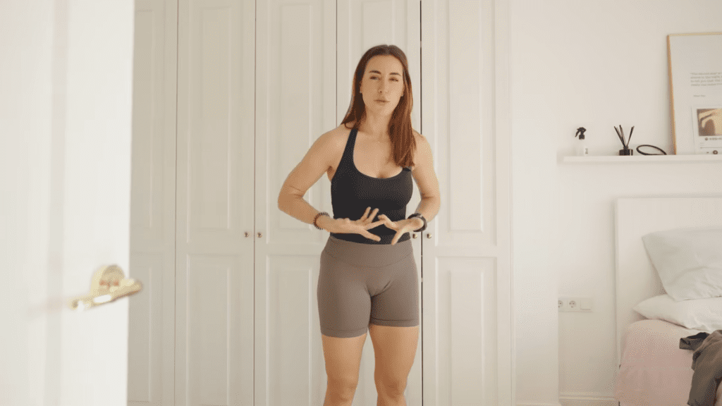 hgdsfgj-1024x576 La raja de Paula Gonu al desnudo