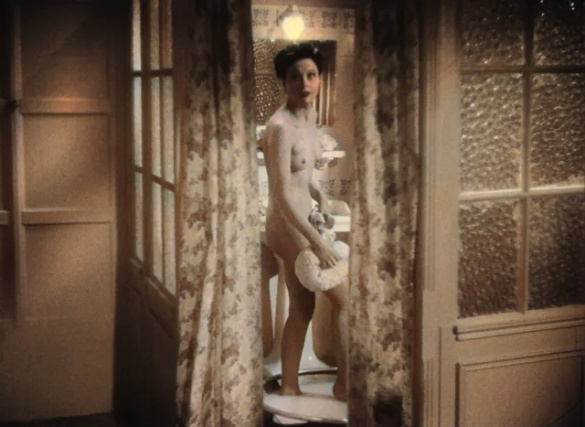 XRxGUQP3_o Arletty desnuda en Le jour se lève (también conocida como Amanece, 1939)