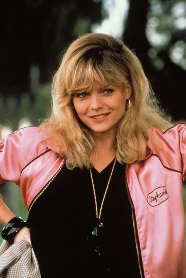 young-michelle-pfeiffer-2 Michelle Pfeiffer en su cenit: destellos de eternidad en los años ochenta y noventa