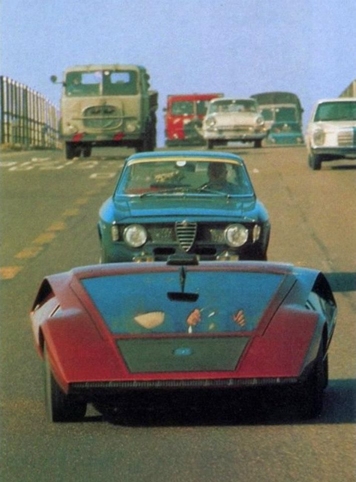 1970-lancia-stratos-zero-6 1970 Lancia Stratos Zero: el icono vanguardista de la era wedge