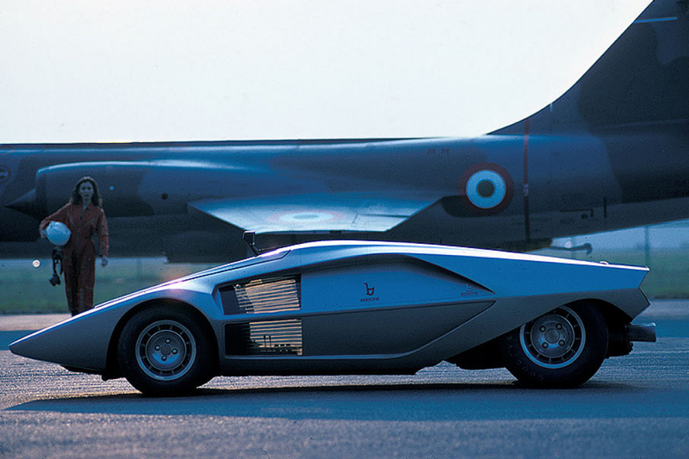 1970-lancia-stratos-zero-9 1970 Lancia Stratos Zero: el icono vanguardista de la era wedge