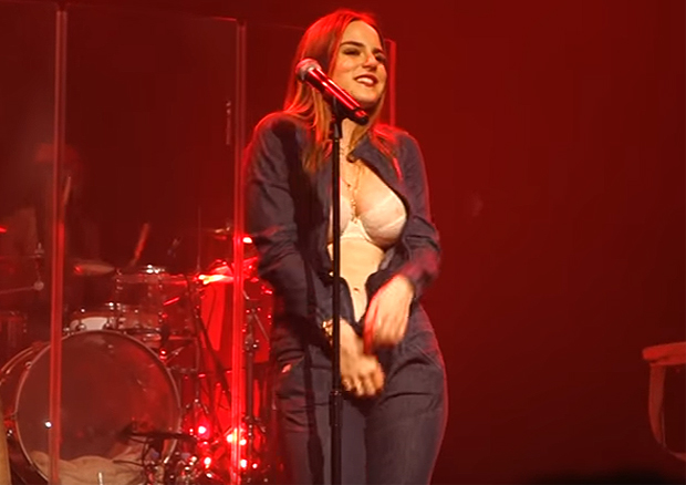 jojo8 Cantantes españolas desnudas