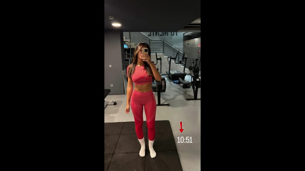 noorpilatescuerpazo-oso454-4-1024x576 Noor Ben Yessef desnuda cuerpo y talento en Antena 3