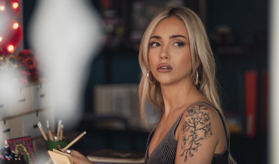 247909_ana-mena-y-scar-casas-calientan-motores-en-el-primer-triler-de-dolos Ana Mena desnuda todos sus "talentos" insondables en 'Ídolos'