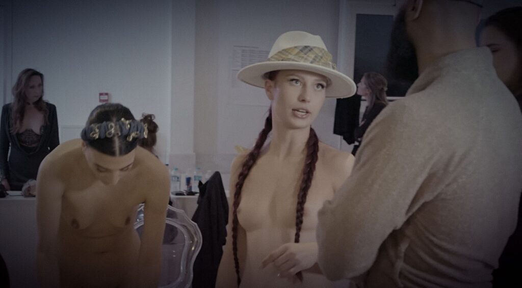 Captura-de-pantalla_30-11-2025_84659_www.youtube.com-fotor-2025113085651-1024x566 Estreno capítulo 6 | El diario robado de mis desnudos: una novela sobre la traición y la belleza