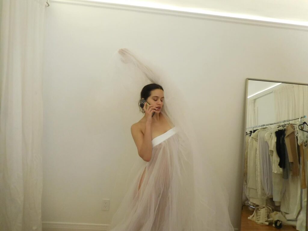 Rosalia-10-1024x769 Rosalía desnuda 'Lux' y su cuerpo