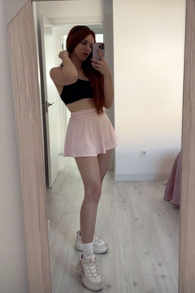 q68Y0ILW-683x1024 Zeling desnuda entre ligas y leyendas