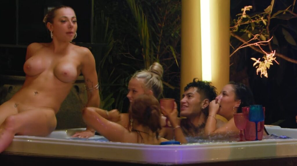 Captura-de-pantalla_25-12-2025_214252_gofile.io_-1024x574 Desnudos en el regreso del hedonismo australiano: la nueva temporada de Aussie shore