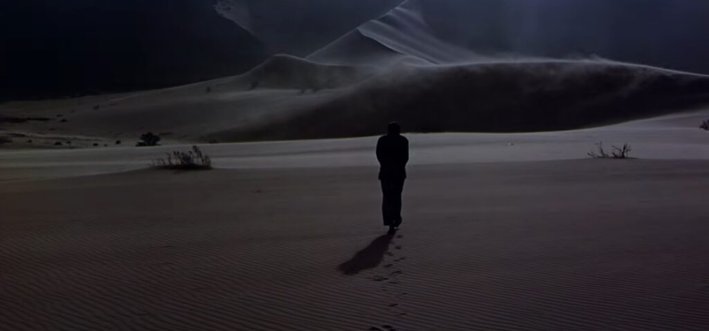 Captura-de-pantalla_26-7-2025_94851_www.youtube.com_-1024x479-2 Por qué Lawrence of Arabia sigue teniendo el valor visual de una epopeya irrepetible