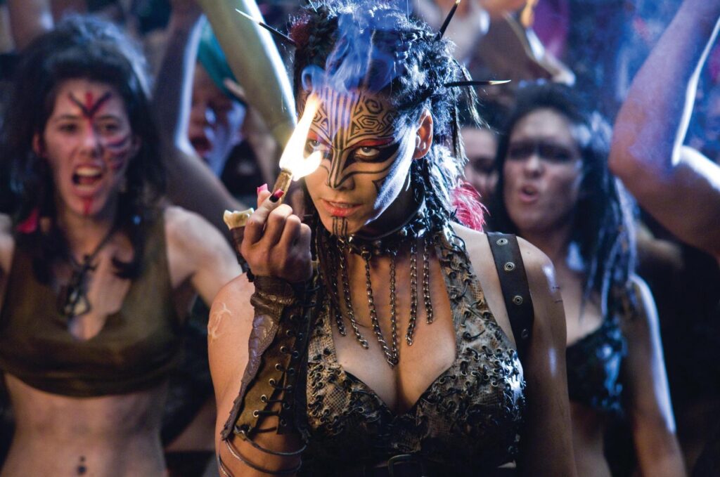 Doomsday_El_daia_del_juicio-838753968-large-1024x679 El tiempo del plano: una historia del cine escrita en segundos