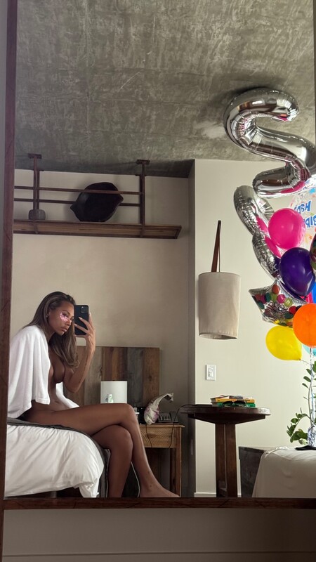 arqrrzuzoivw Kysre rae gondrezick: el desnudo de una estrella del baloncesto