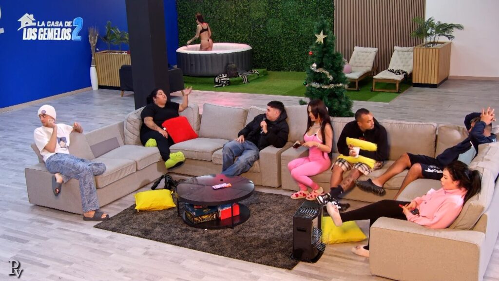 mCSR2Cte_o-1024x576 Desnudos y descuidos La casa de los gemelos 2 | Bea ‘La Legionaria’, Aramis Fuster, La Marrash, María Rispa, Gabriella, Nisrrine, La Falete, Andrea Batres