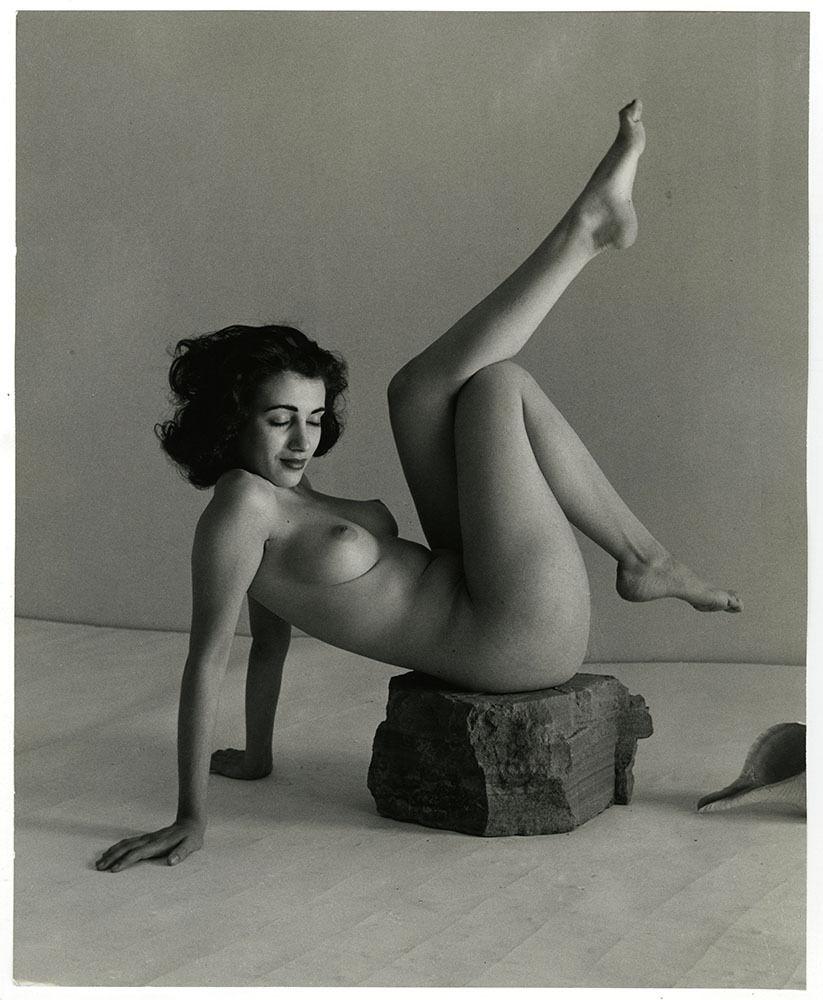 1_c1a36eef83e63db700c7bf7b1624ae23 André de Dienes o la invención luminosa del desnudo moderno