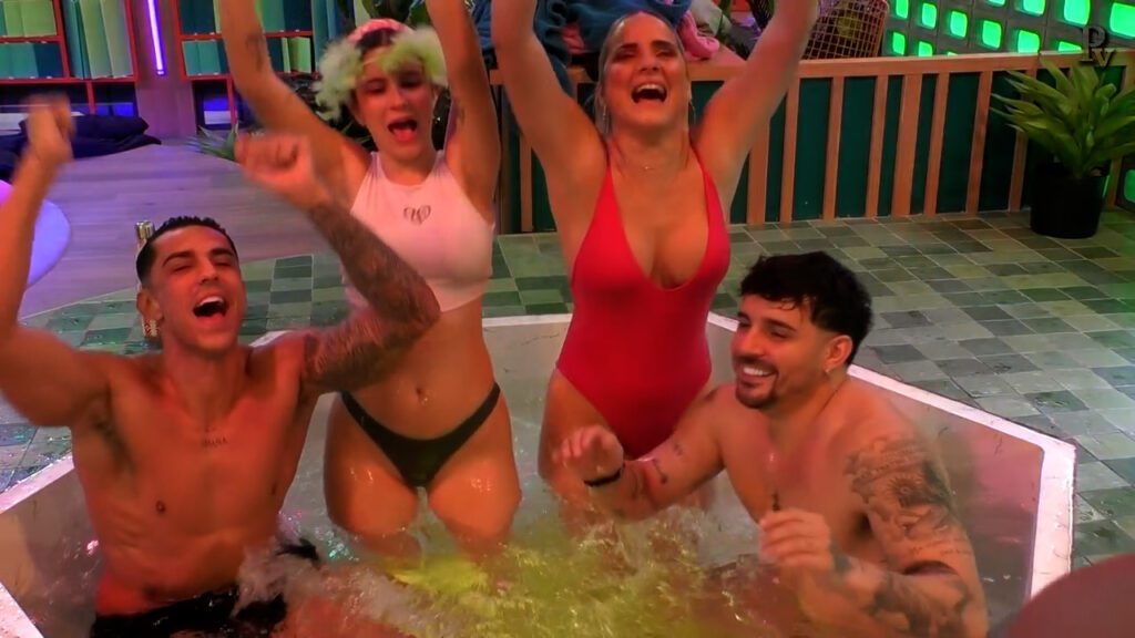 2aQCTrrf_o-1024x576 Desnudos y descuidos Gran Hermano + Duo + Uno + casting | Annita Williams, Raquel Salazar, Belén Rodríguez, Carmen Borrego, Cristina Piaget, Sonia Madoc