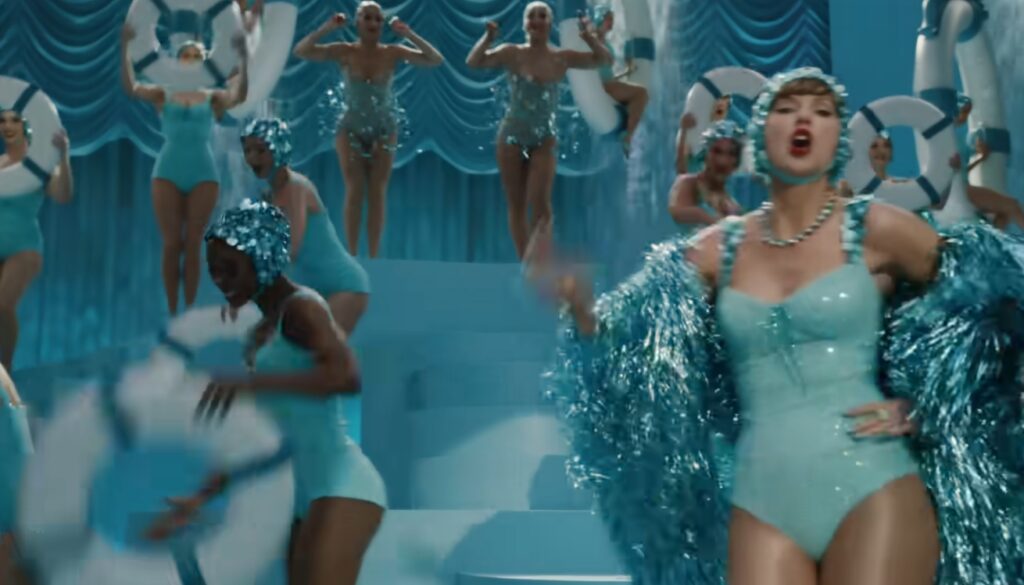 Captura-de-pantalla_11-1-2026_19412_www.youtube.com_-1024x585 Análisis musical 'The fate of Ophelia' de Taylor Swift, o la madurez silenciosa del pop contemporáneo