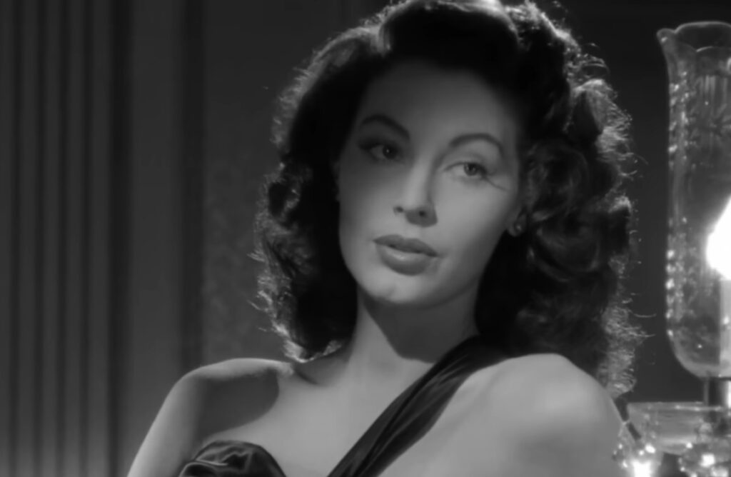 Captura-de-pantalla_11-1-2026_194240_www.youtube.com_-1-1024x668 La belleza de la mujer en el cine: rostros, escenas y el arte de ser mirada