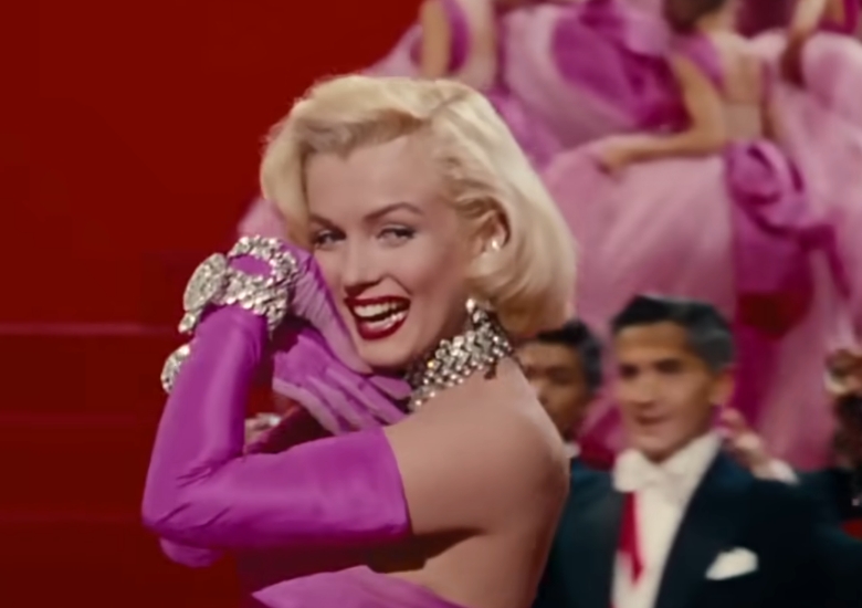 Captura-de-pantalla_11-1-2026_194825_www.youtube.com_-1 La belleza de la mujer en el cine: rostros, escenas y el arte de ser mirada