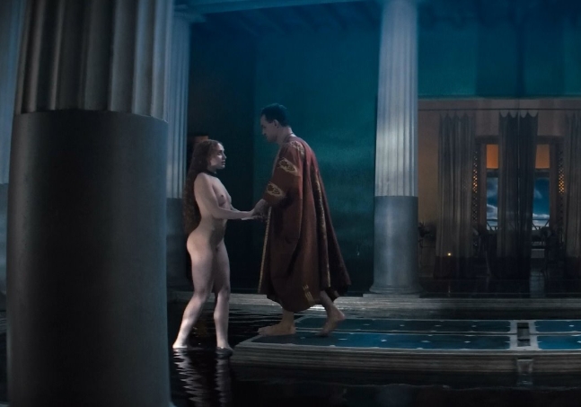 Captura-de-pantalla_11-1-2026_9472_imgbox.com_ Spartacus House of Asher y los desnudos de Tenika Davis, Ivana Baquero, Jamaica Vaughan, Eden Hart, India Shaw-Smith