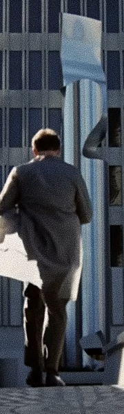 Captura-de-pantalla_17-1-2026_17217_www.youtube.com-fotor-2026011718053 Análisis de fotograma | El hombre reducido a geometría: la soledad vigilada en La conversación