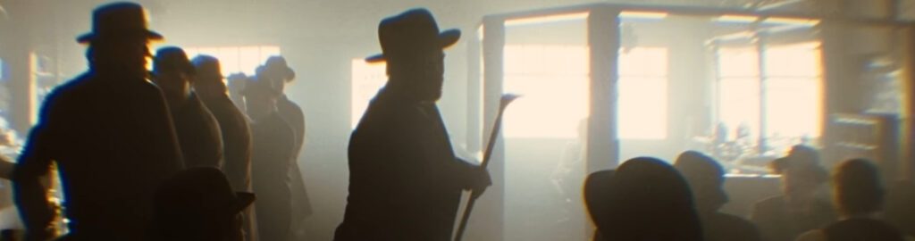 Captura-de-pantalla_8-1-2026_113013_www.youtube.com-fotor-20260108113541-1024x270 Análisis de fotograma: El oeste como recuerdo: la penumbra donde muere el mito