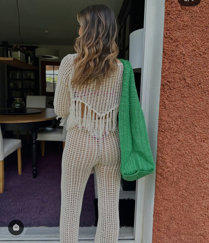 IMG_20240704_173409 Desnudando a Anna Padilla, la hija sexy de Paz