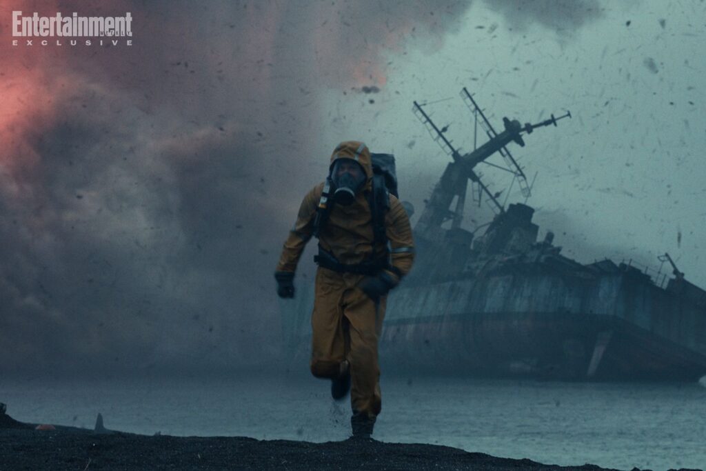 gerard-butler-greenland-237-092325-54d80ca2f87b427fb65cd4402d35a6b5-1024x683 Greenland 2: del apocalipsis al parque temático de la catástrofe