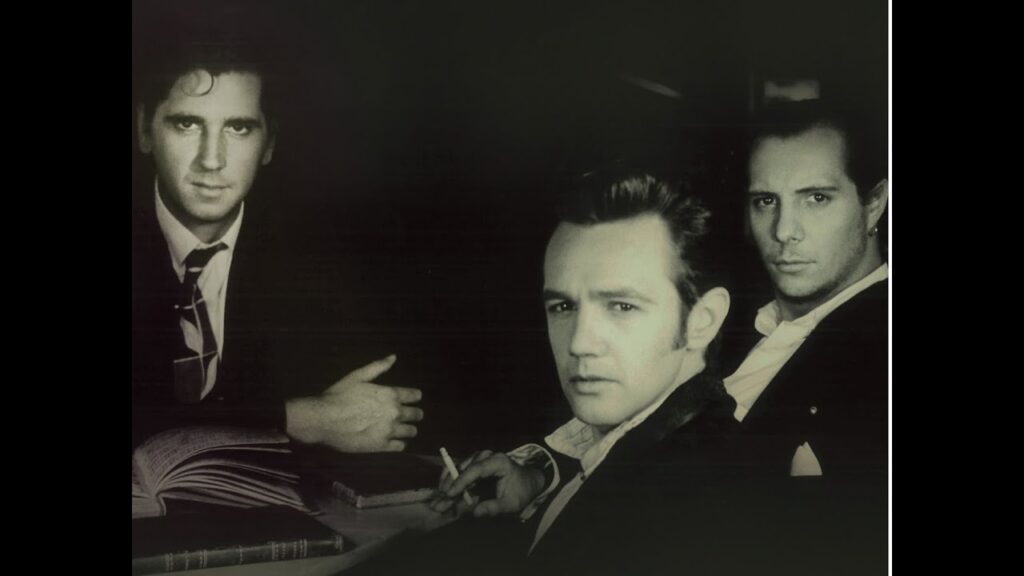 maxresdefault-6-1024x576 Lobo hombre en París: la elegancia melancólica de una metamorfosis sonora