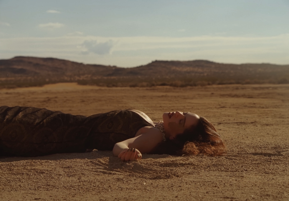 Captura-de-pantalla_11-2-2026_204358_www.youtube.com_ Análisis musical | Sauvignon blanc: mística contemporánea en clave íntima