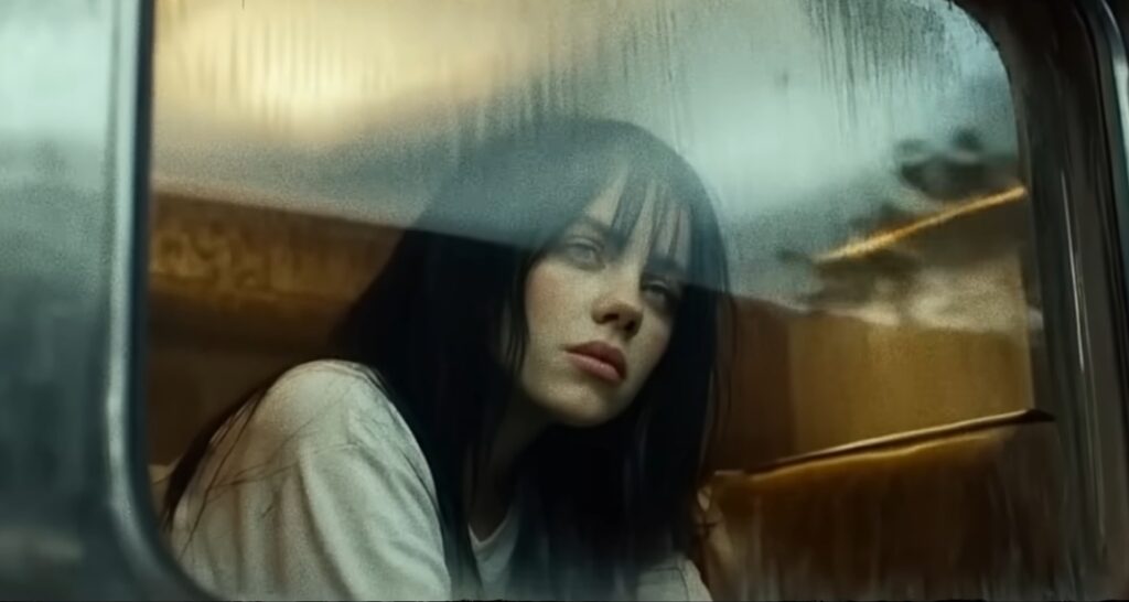 Captura-de-pantalla_2-2-2026_21485_www.youtube.com_-1024x546 Análisis musical | Wildflower de Billie Eilish: la fragilidad como arquitectura sonora