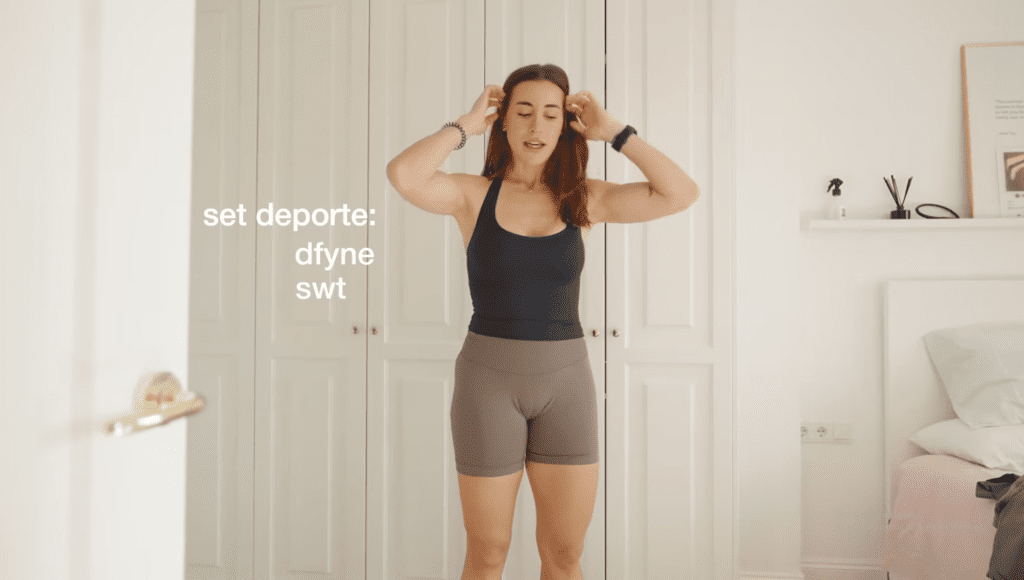 ME1BIQ04_o-1024x580 Cameltoes: la intimidad de las famosas españolas marcando frontera