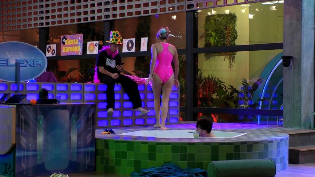 N4PT4EOp_o-1024x576 Desnudos y descuidos Gran Hermano + Duo + Uno + casting | Annita Williams, Raquel Salazar, Belén Rodríguez, Carmen Borrego, Cristina Piaget, Sonia Madoc