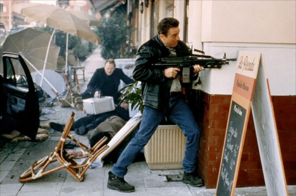 Ronin-116890941-large-1024x677 Los arquitectos invisibles del cine mainstream: una cartografía de directores ingratamente subvalorados