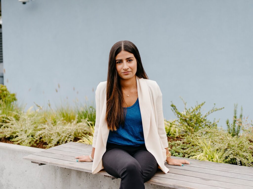 Sharma_Headshot-1024x768 Asha Sharma: ¿una estratega preparada para liderar Xbox o un símbolo corporativo de modernidad?