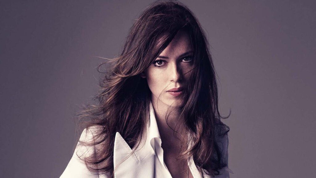 rebecca-hall-1920-x-1080-wallpaper-ovehgycuet3z4v8q-1024x576 Rebecca Hall y el arte del rostro que sugiere deseo erótico