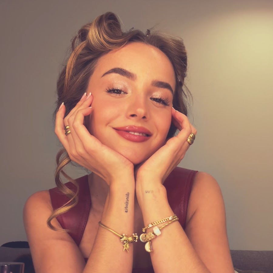 channels4_profile Desnudos de Fabiana Sevillano (España) vs. La Parce (Colombia)