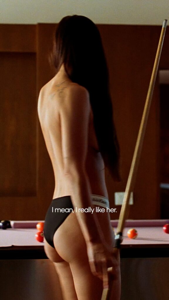 dakota-8-576x1024 Dakota Johnson para Calvin Klein: la elegancia desnuda de una nueva iconografía publicitaria