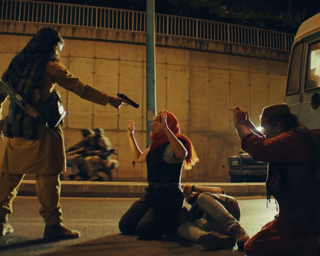 13_jours_13_nuits-486568866-large-1024x819 Trece días, trece noches: la precisión del pulso francés